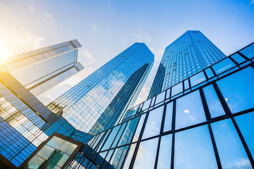 How to Navigate a Potential Commercial Real Estate Bubble